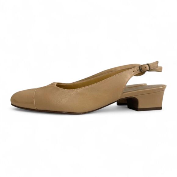 TROTTERS Dea Sling Back Pump, NUDE. NEW IN BOX! Size 11.5   11 ½ - Picture 1 of 9